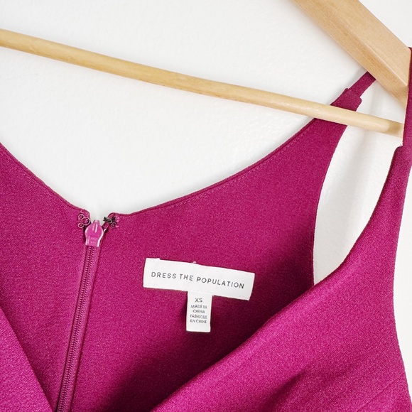 Dress The Population Iris Dark Magenta Gown Size XS Nwot - Picture 8 of 12